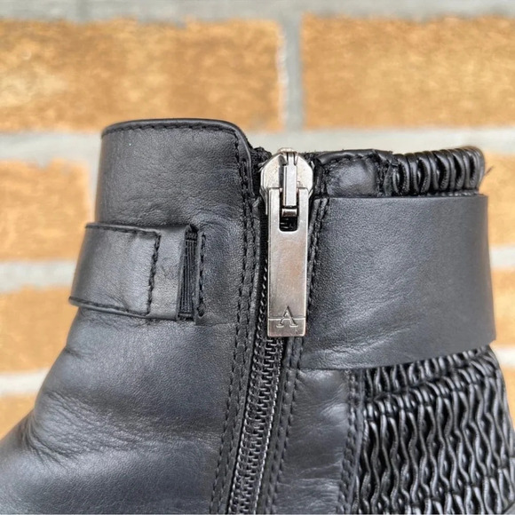 Aquatalia Women's Odette Calf Ankle Boot 7.5 - Picture 9 of 10